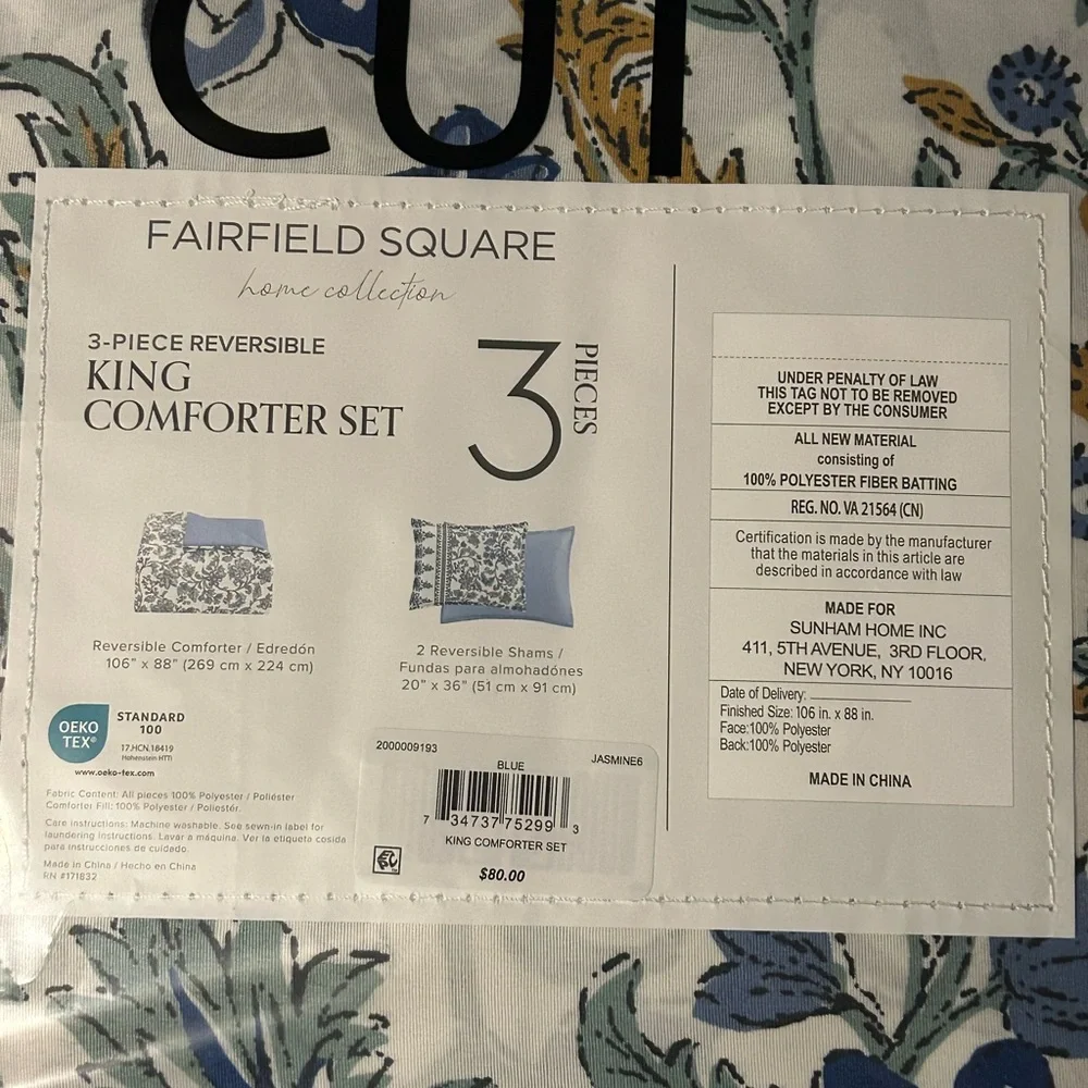 NWT Floral Blue and White Bedding Set